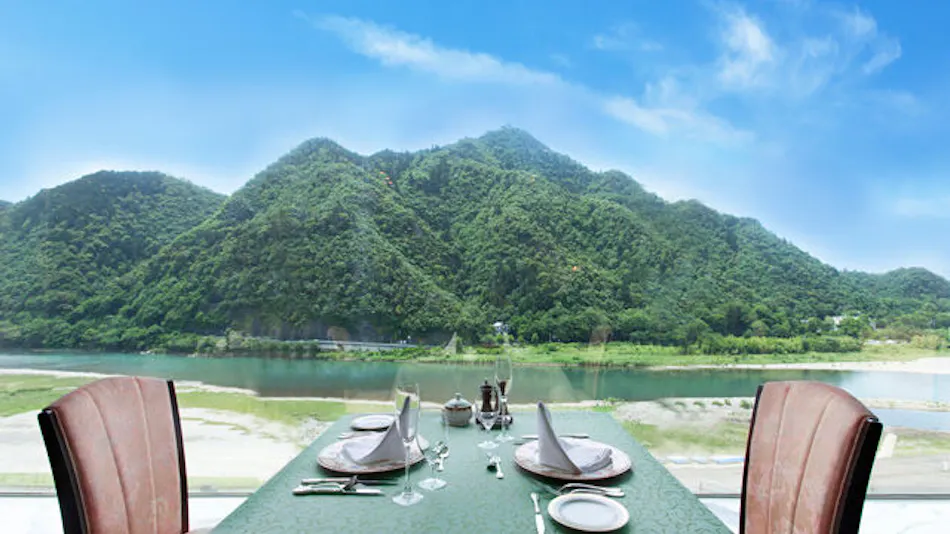 Nagaragawa Onsen Gifu Grand Hotel