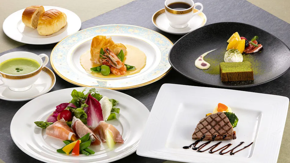 Nagaragawa Onsen Gifu Grand Hotel