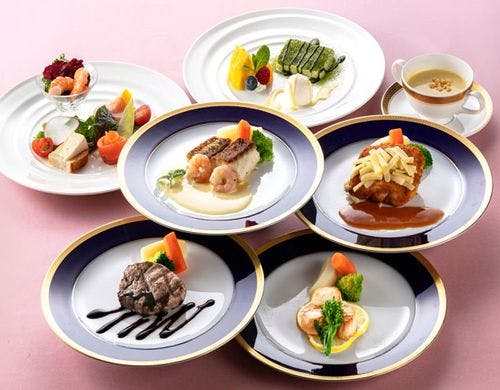 モア&モア　メイン料理（イメージ）
