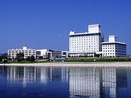 外観・長良川