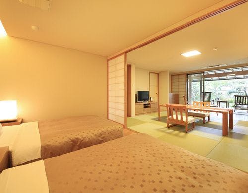 庭園付露天風呂客室一例