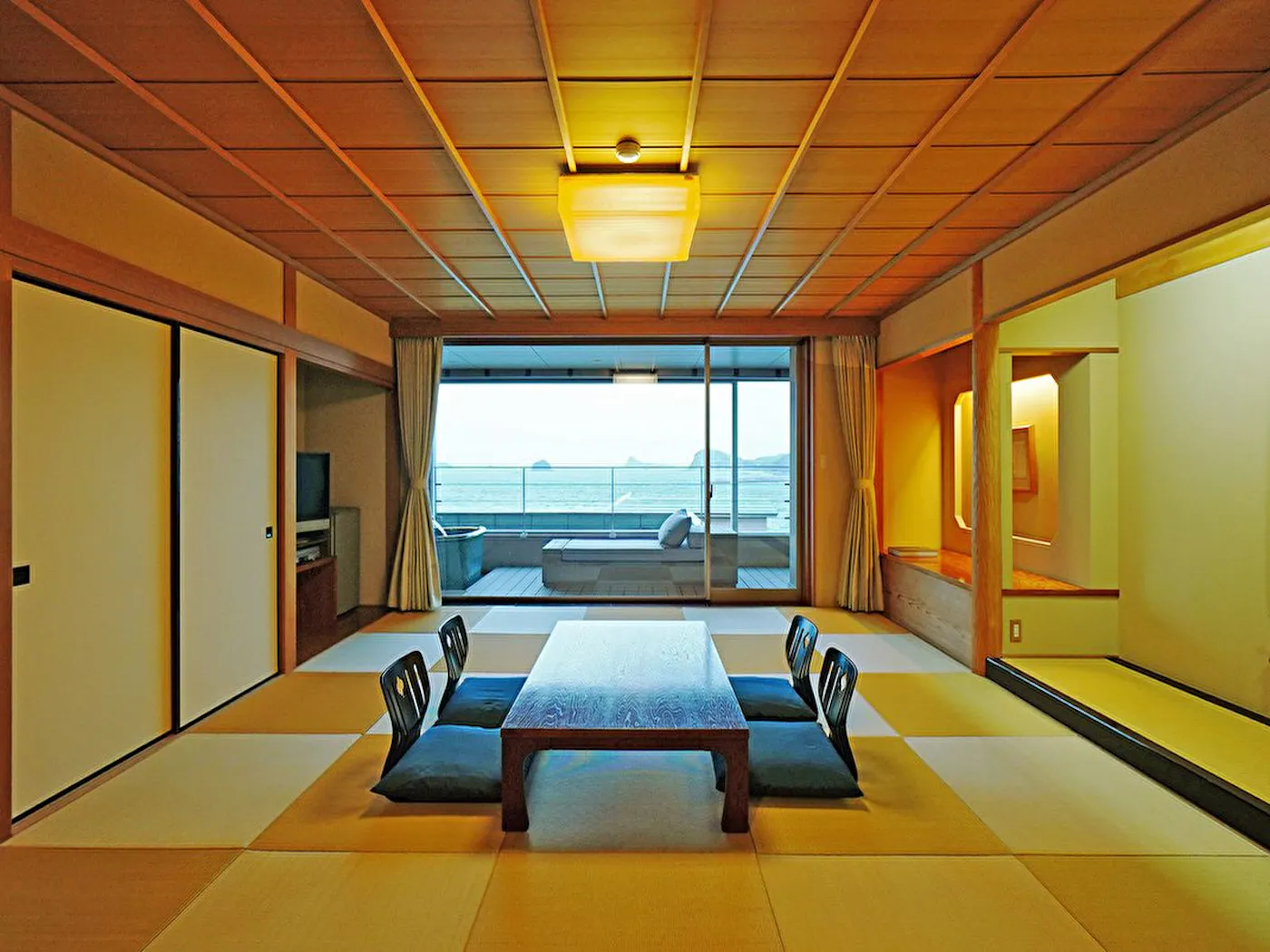 壱岐リトリート 海里村上:コーナー和室