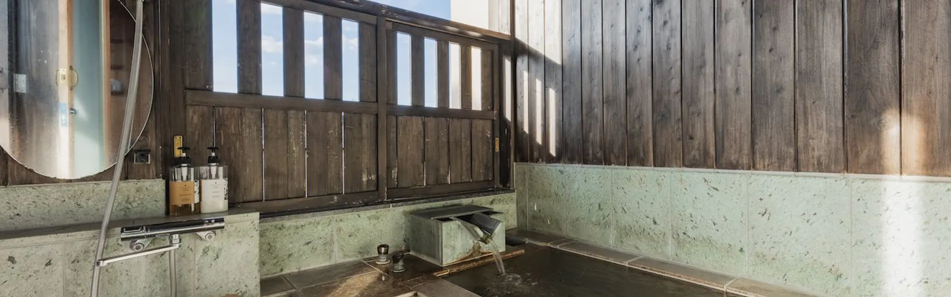 おとぎの宿 米屋