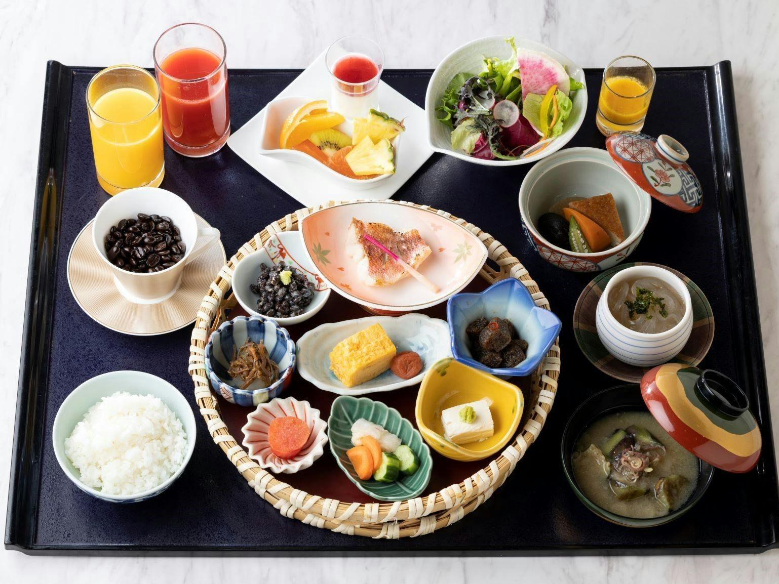 【スタンダードプラン（朝食付）】～駐車場無料～