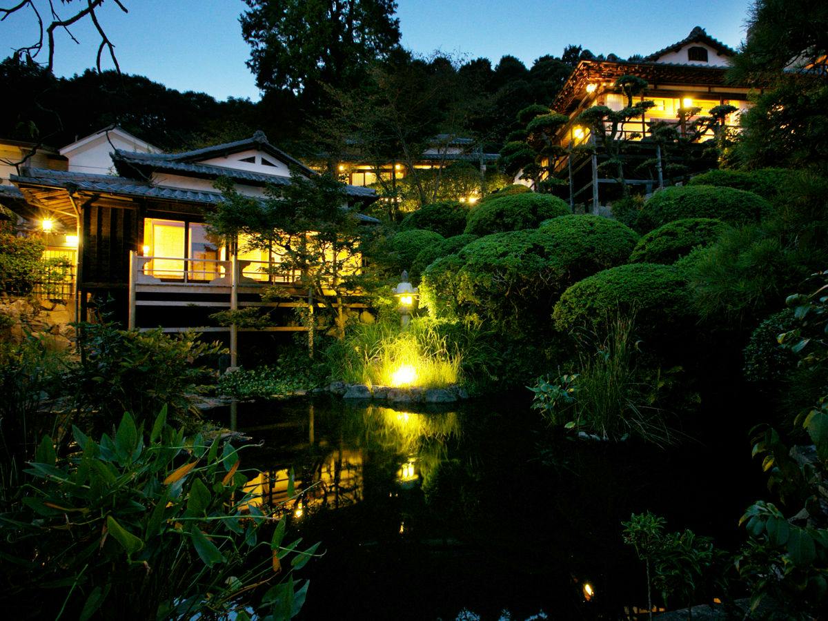 ～時を超える旅～悠久の地で古き良き日本の風情が残る数寄屋造り離れに滞在するプラン