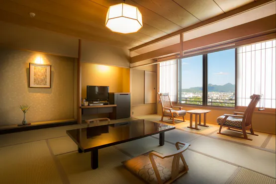 【富士見台/和室(讃岐平野側)】