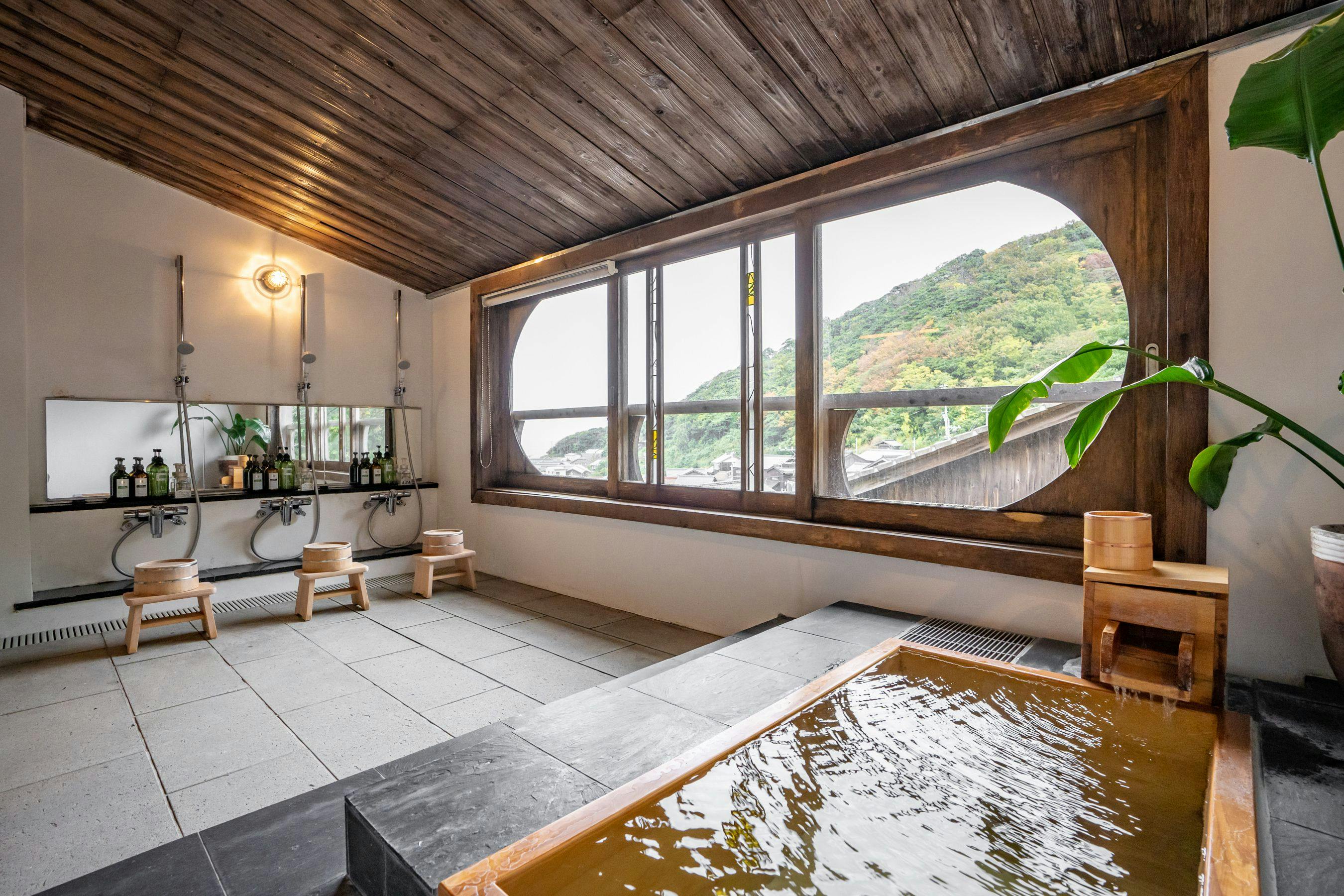 昭恋館　よ志のや