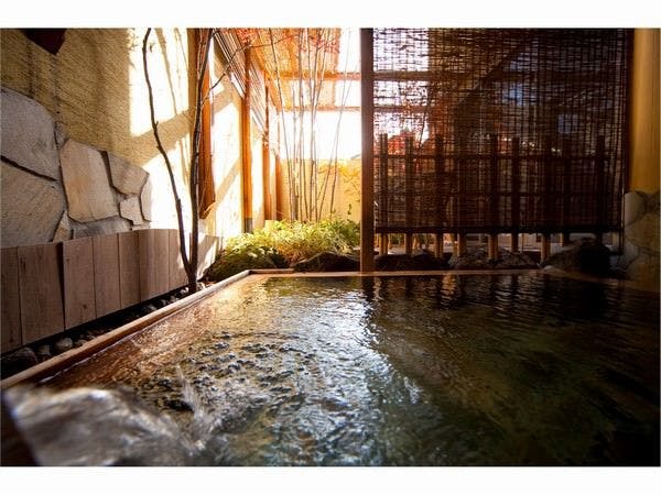 由布院　寛ぎの宿　なな川