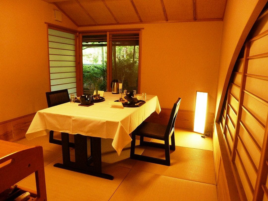 お食事処（個室）