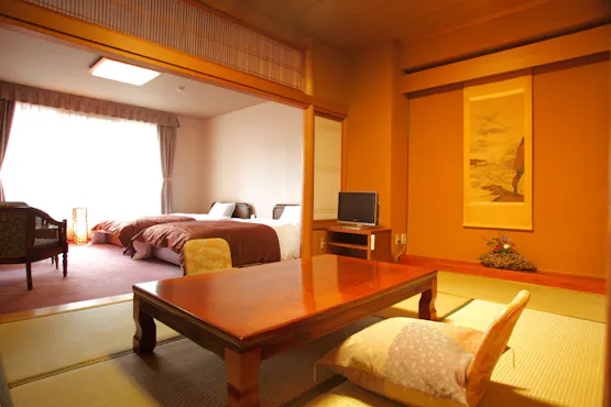 ห้องพักสไตล์ญี่ปุ่น-ตะวันตกใกล้ร้านอาหารส่วนตัวและอ่างอาบน้ำสมุนไพร