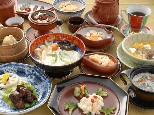 中国漢方薬膳懐石（夕食一例）