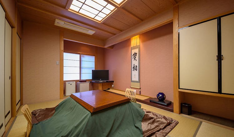 奥ゆのひら花灯り の空室状況を確認する 宿泊予約は 一休 Com 奥ゆのひら花灯り の空室状況を確認する 宿泊予約は 一休 Com