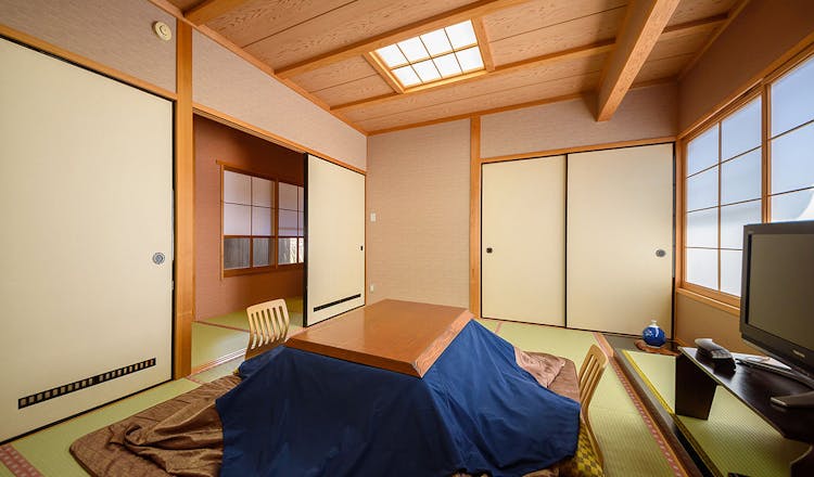 奥ゆのひら花灯り の空室状況を確認する 宿泊予約は 一休 Com 奥ゆのひら花灯り の空室状況を確認する 宿泊予約は 一休 Com