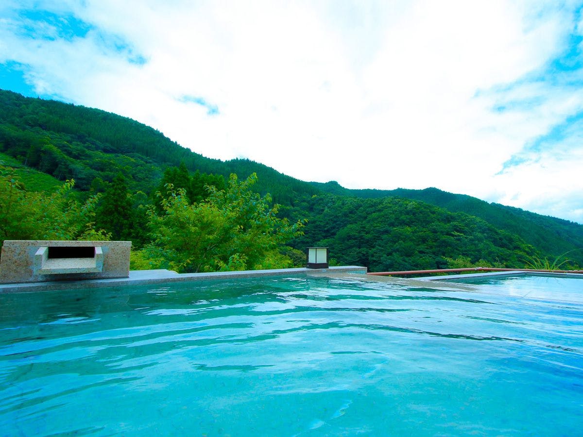 대형 노천탕 [여탕]