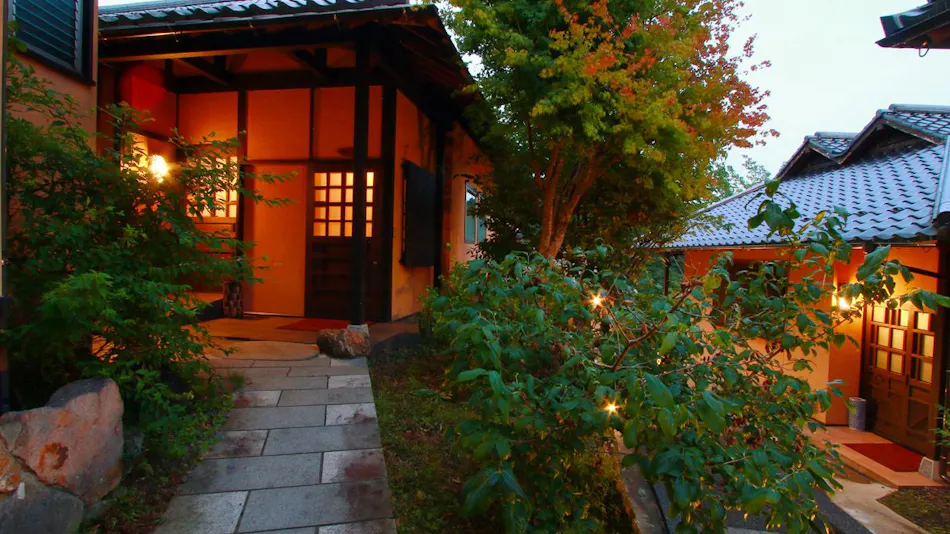 Okuyunohira Hanakari