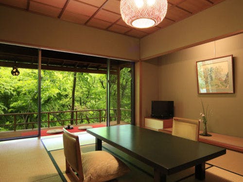 離れ和洋室【月見縁台付】