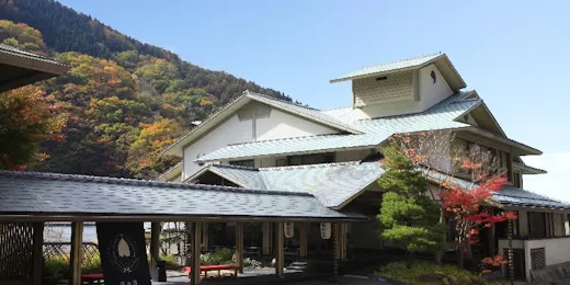 緑霞山宿 藤井荘