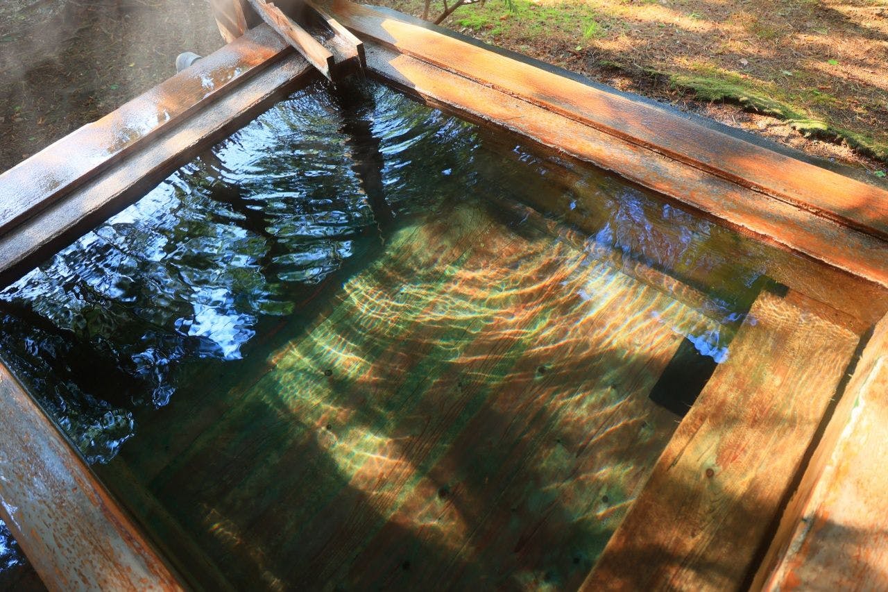 うららの湯 檜の露天風呂