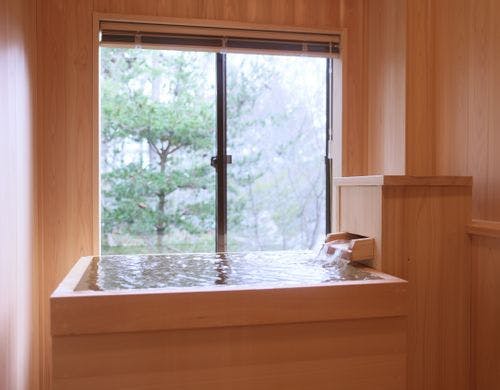 源泉かけ流し内風呂~本館リニューアル~