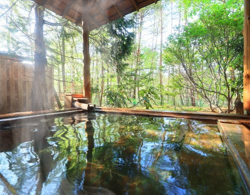 うららの湯 檜の露天風呂