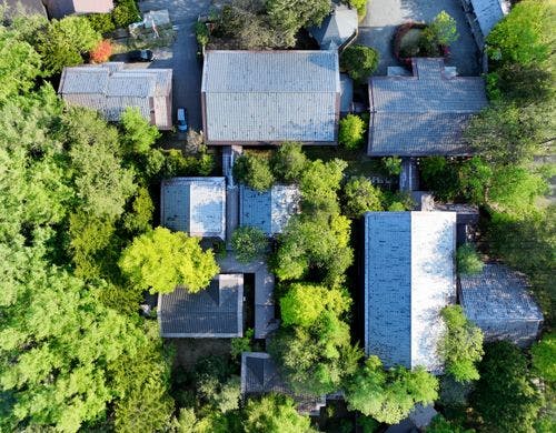 上空から見たつつじ亭