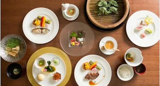 【2食付】旬の創作料理「べっぴん料理」&豊富な湯量の天然温泉を満喫
