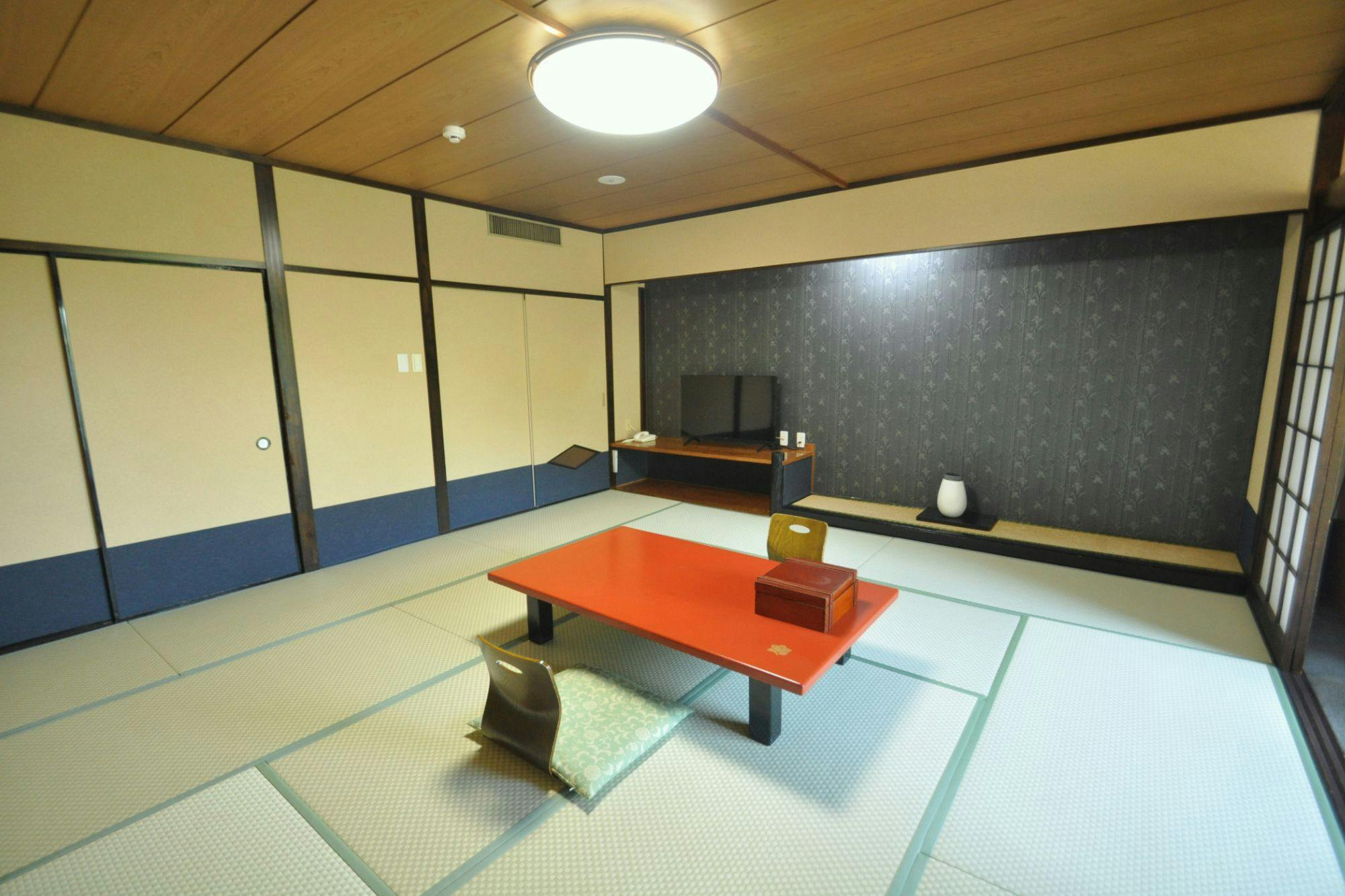 箱根湯本温泉　あうら橘