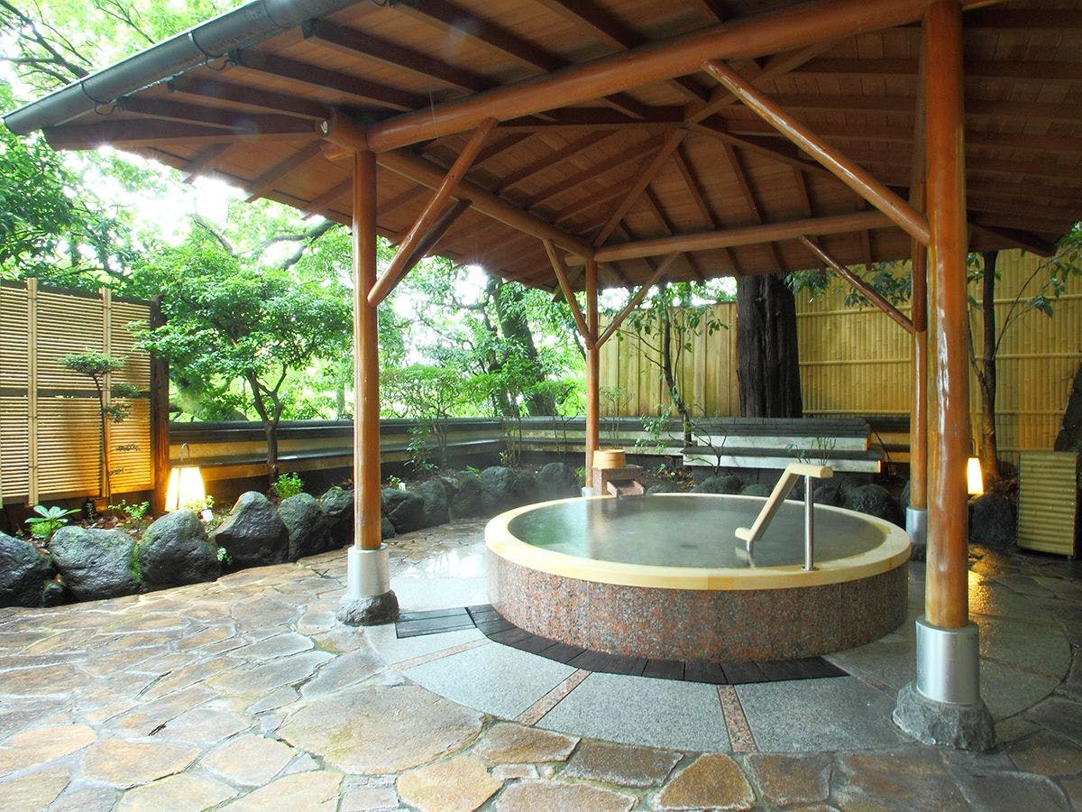 リニュ婦人露天