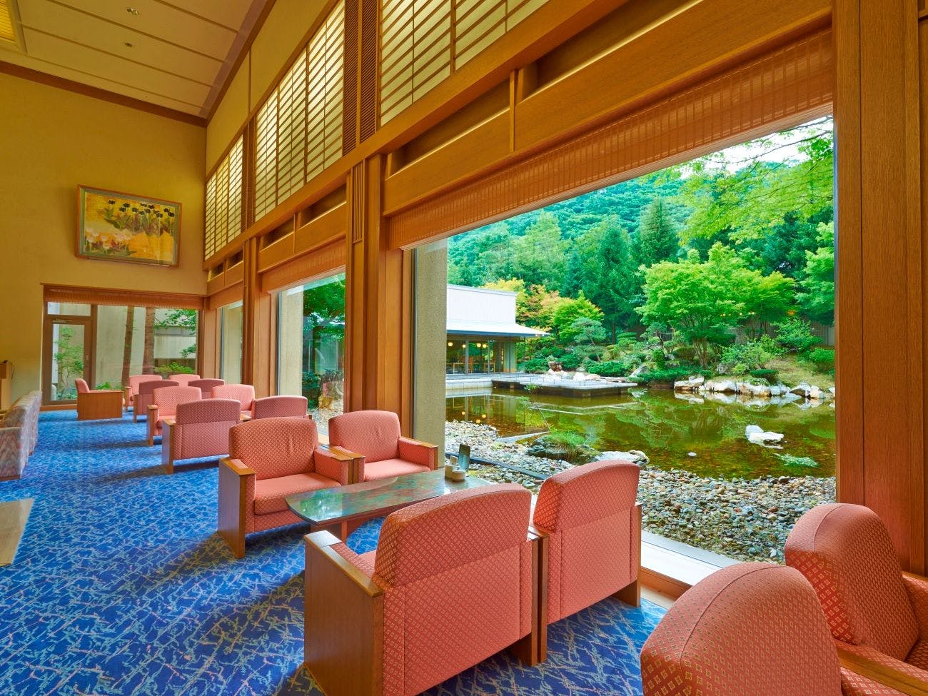 *ロビー（ななかまど）