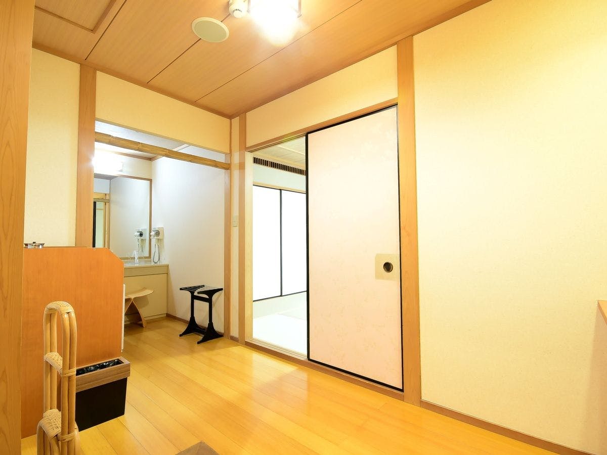 高野山　別格本山　総持院