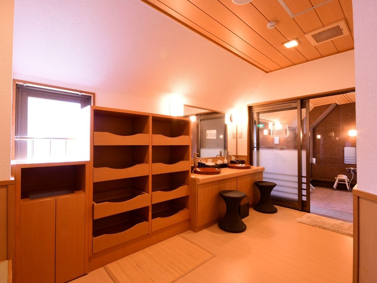 高野山　別格本山　総持院