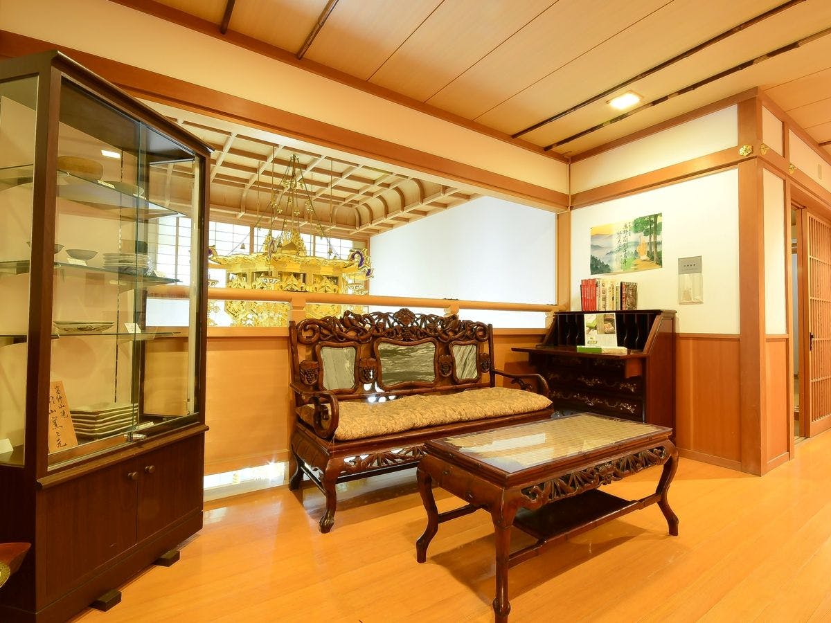 高野山　別格本山　総持院