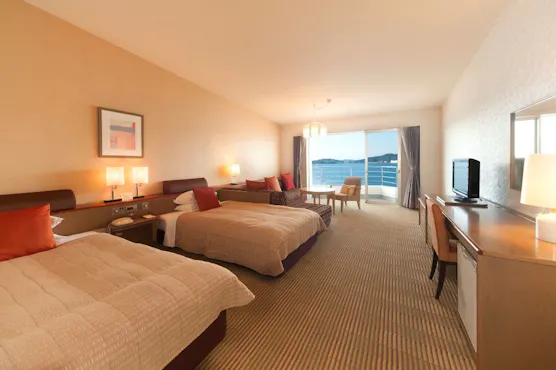 【Lake view】2ベッド、2ソファベッド。