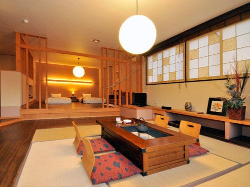 Kamar khusus dengan pemandian panorama: Kamar gaya Jepang dan Barat tanpa sekat