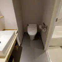 ห้องน้ำแบบแยกสามส่วน