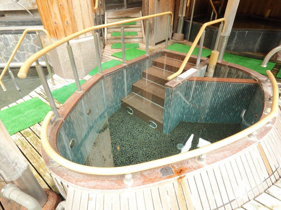 水が織りなす越後の宿　ホテル双葉