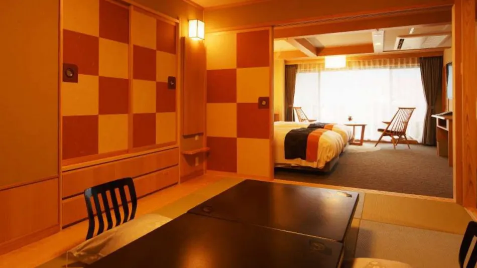 Hotel Futaba: The Inn of Echigo Woven by Water