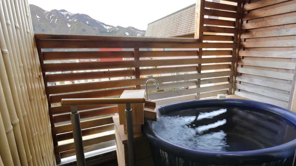 Hotel Futaba: The Inn of Echigo Woven by Water