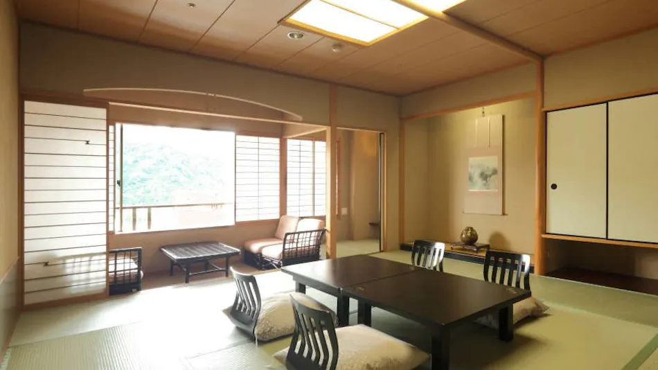 Hotel Futaba: The Inn of Echigo Woven by Water
