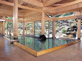 水が織りなす越後の宿　ホテル双葉