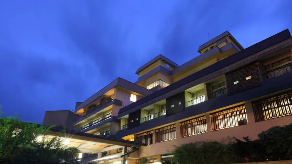 Hotel Futaba: The Inn of Echigo Woven by Water