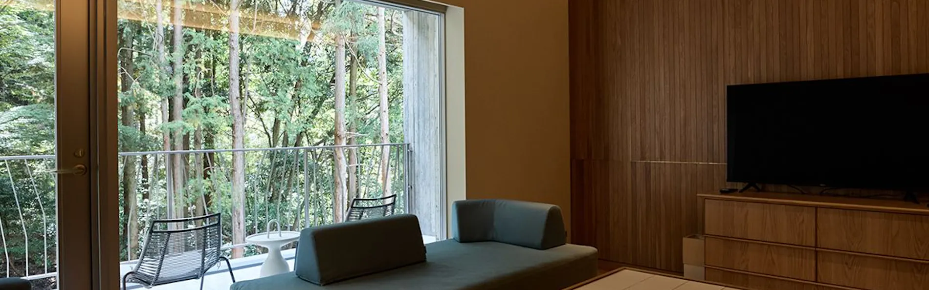 forest inn BORN