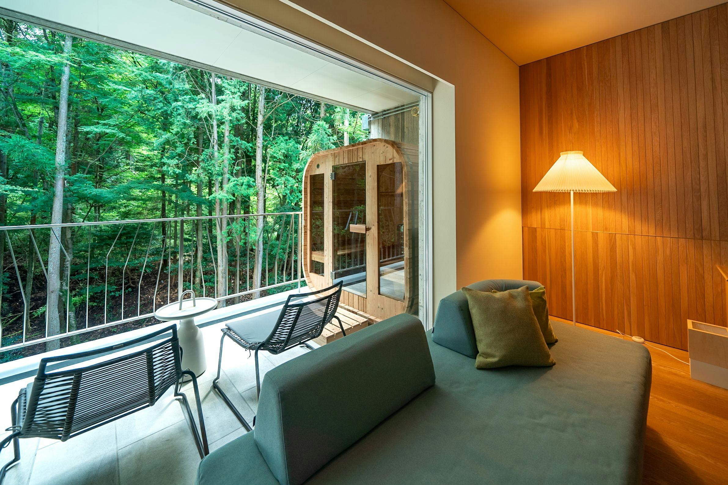 forest inn BORN