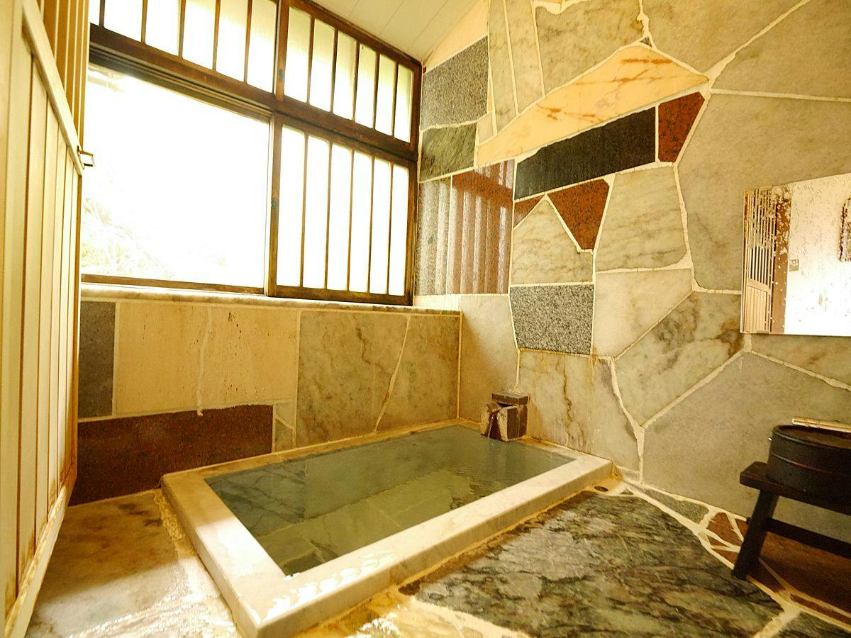 別所温泉　旅館花屋