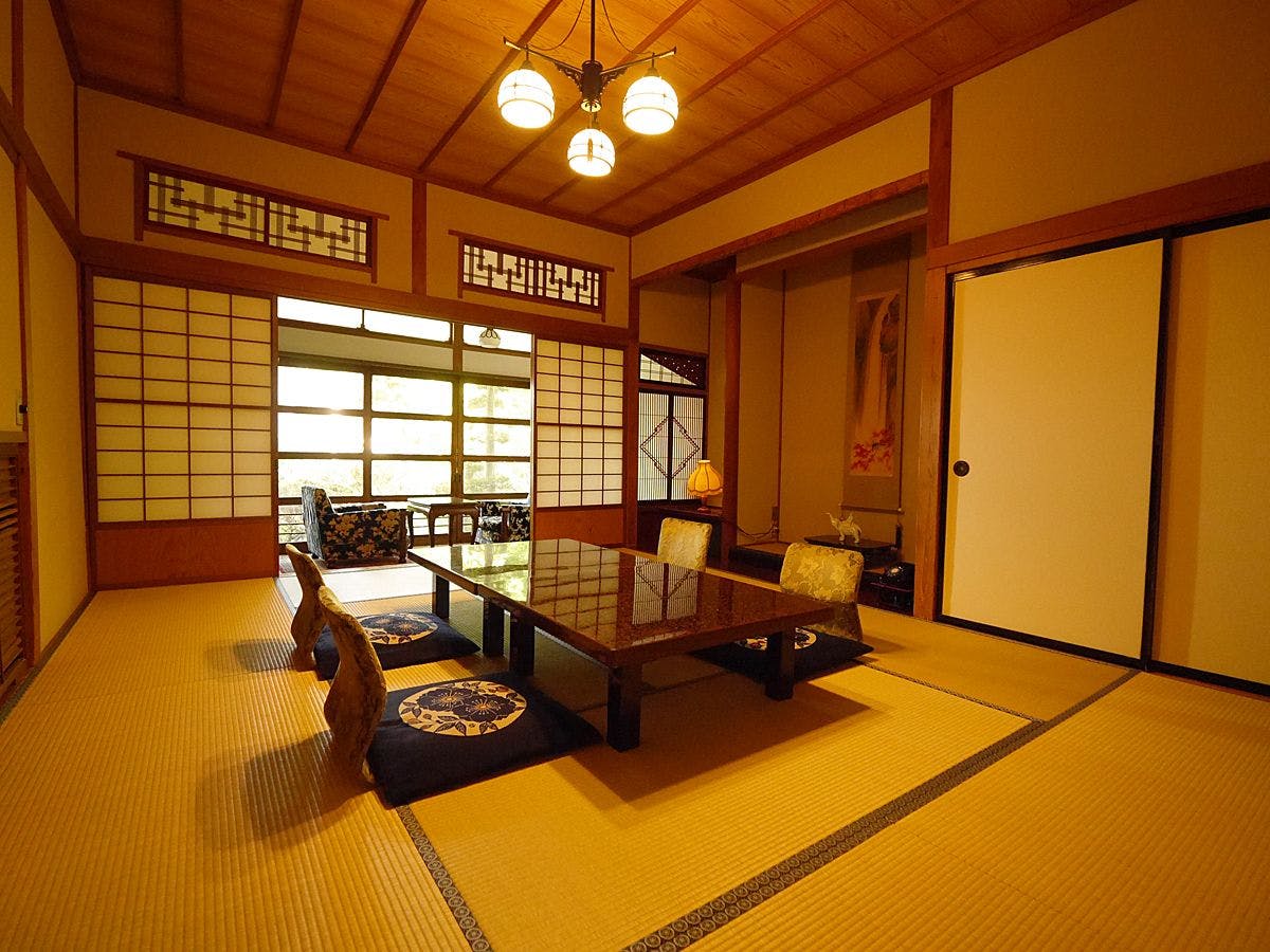 別所温泉　旅館花屋
