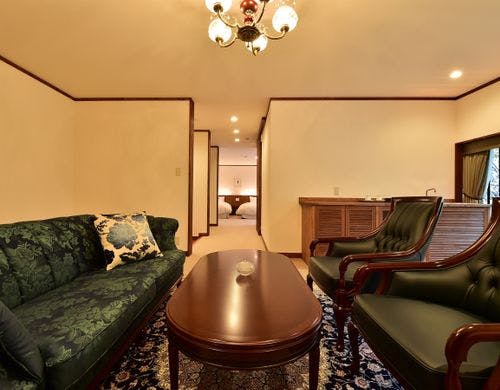 【本館】THE MAIN 201