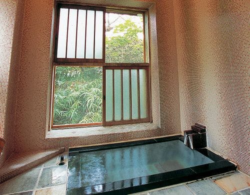 ８１番の内風呂