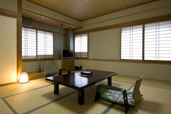 Tokiwakan, Japanese-style room, 10 tatami mats.