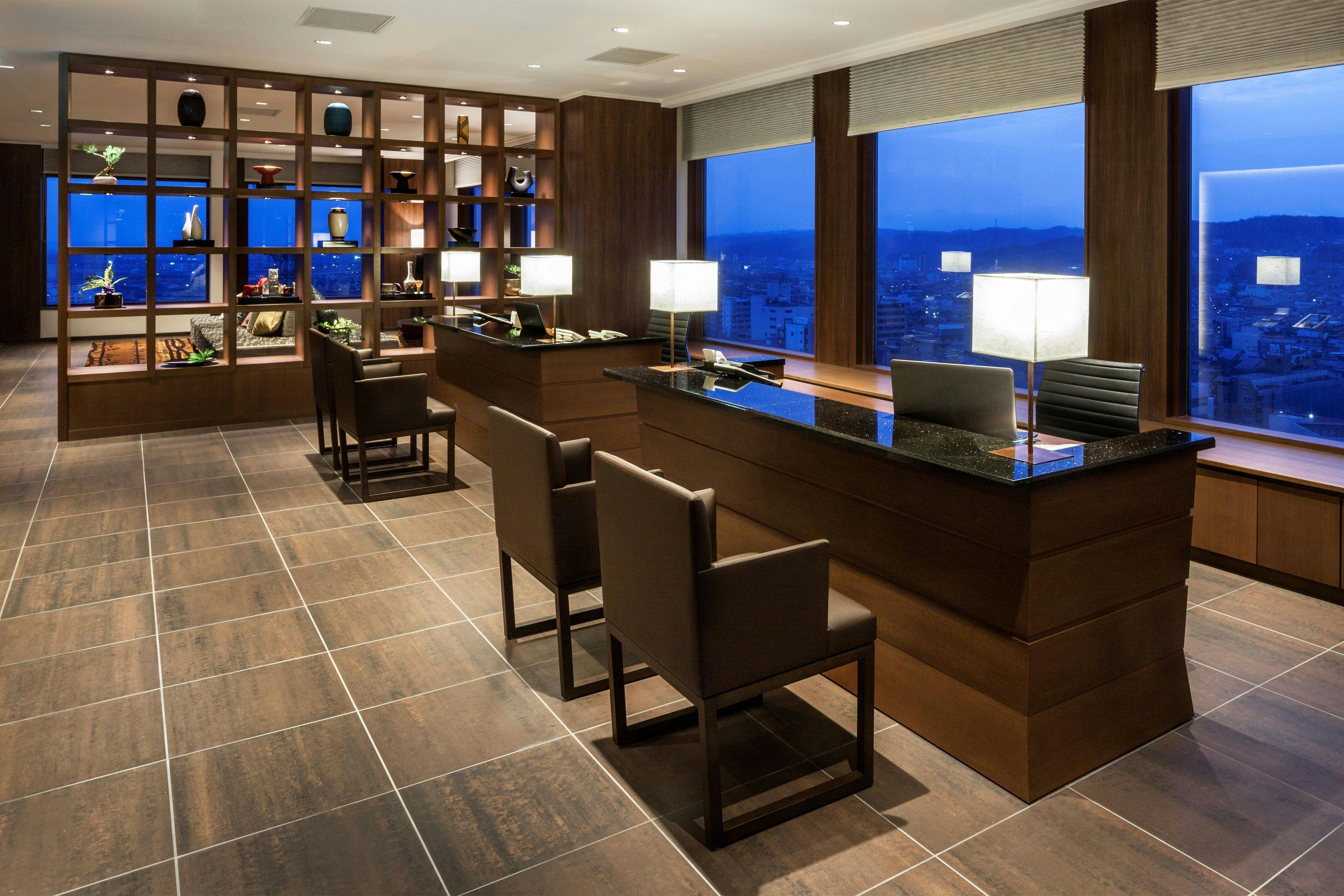 ホテルフロント