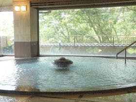 湯河原温泉で景色を見ながら露天風呂に入ることができる旅館 お湯たび
